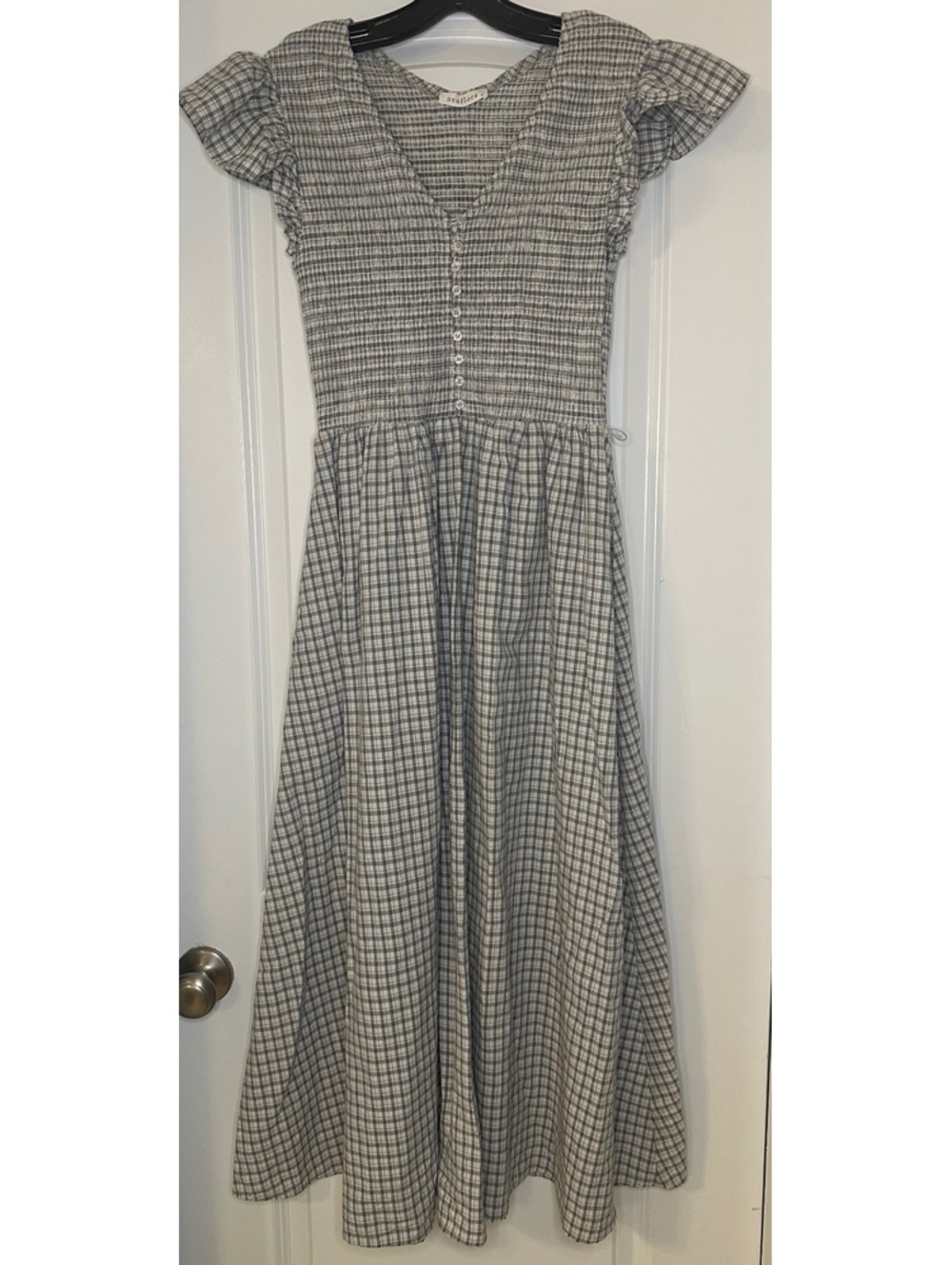 Neuflora Women's Gray and White Checkered Button-Front Midi Dress Puff Sleeve